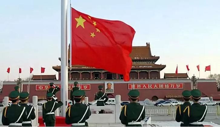 精忠報國！岳平安一行慰問國旗護(hù)衛(wèi)隊，中食品牌研究院人就這樣愛我們的兵！